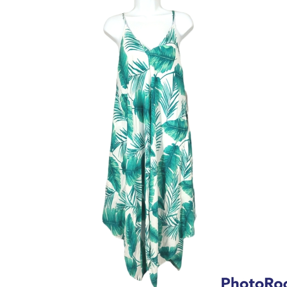 NWT- Forever 21 Swim Coverup